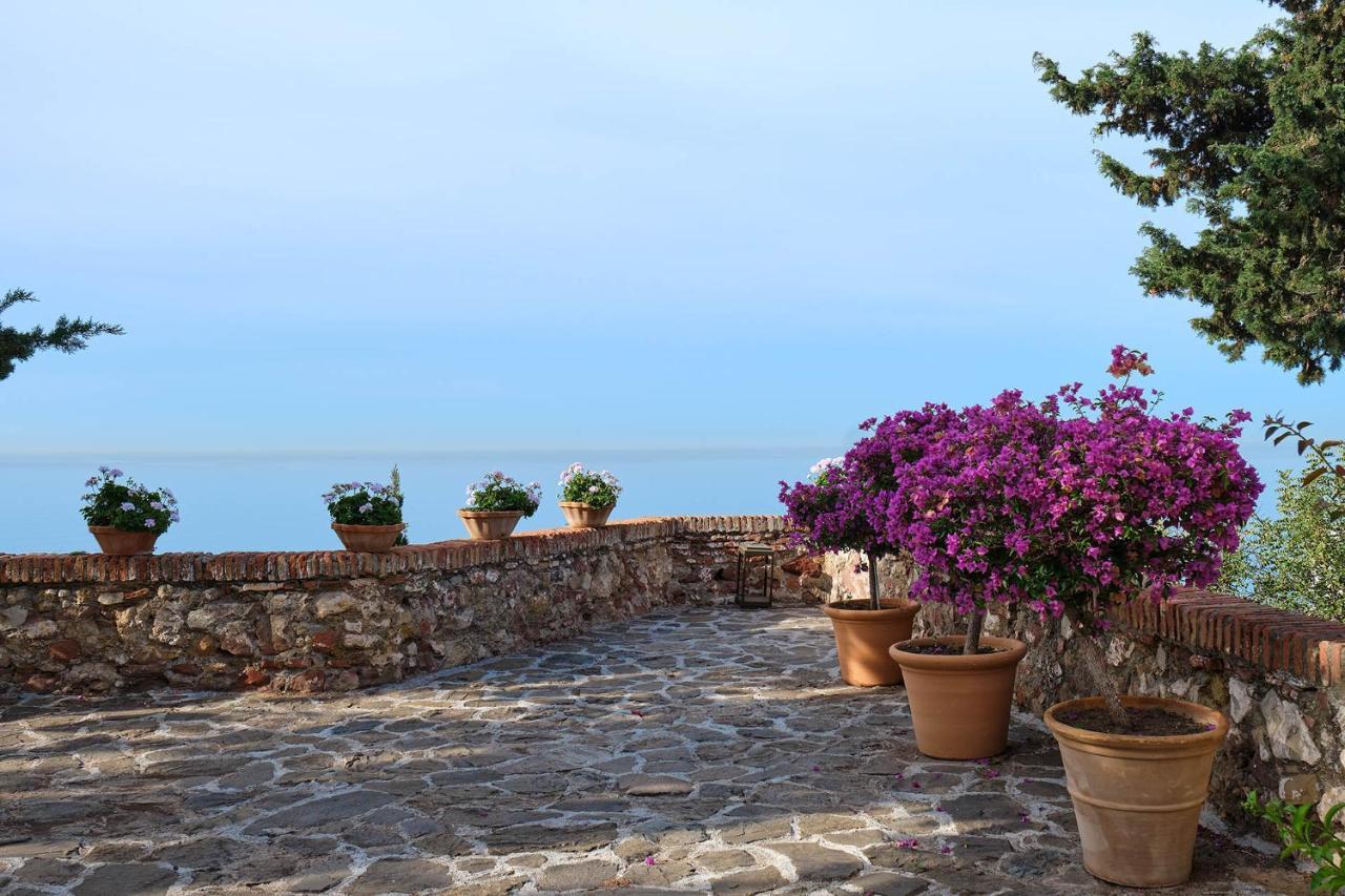 Soho Boutique Castillo De Santa Catalina - Adults Recommended Малага Екстериор снимка View from the monastery