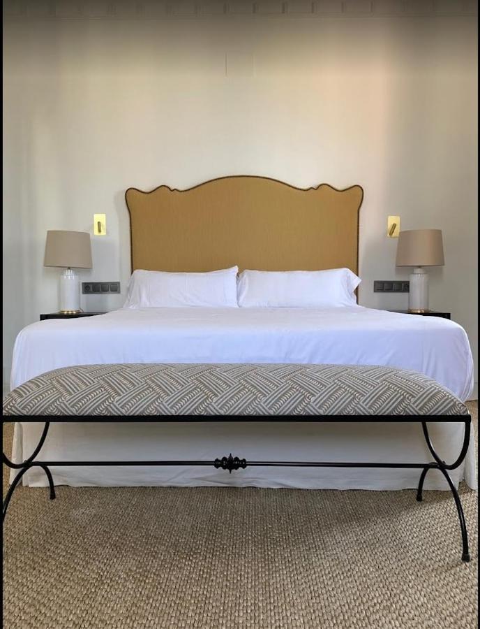 Soho Boutique Castillo De Santa Catalina - Adults Recommended Малага Екстериор снимка A bed
