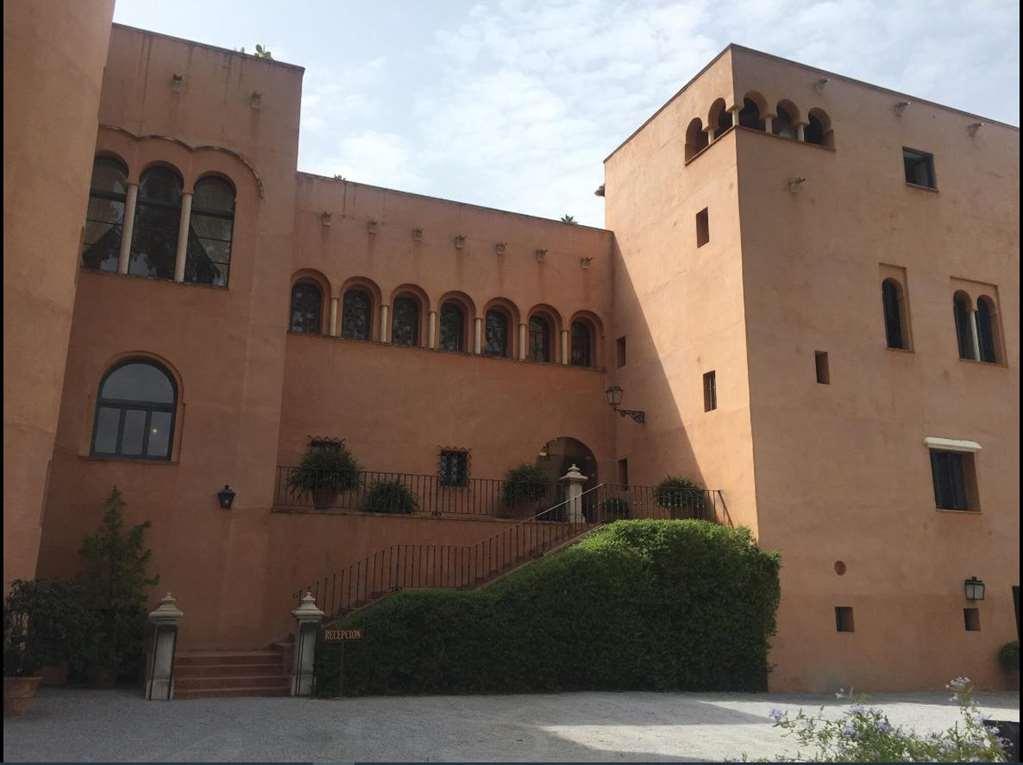 Soho Boutique Castillo De Santa Catalina - Adults Recommended Малага Екстериор снимка The main building of the university
